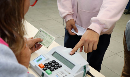 Eleições 2026: TRE-DF abre inscrições para mesários voluntários