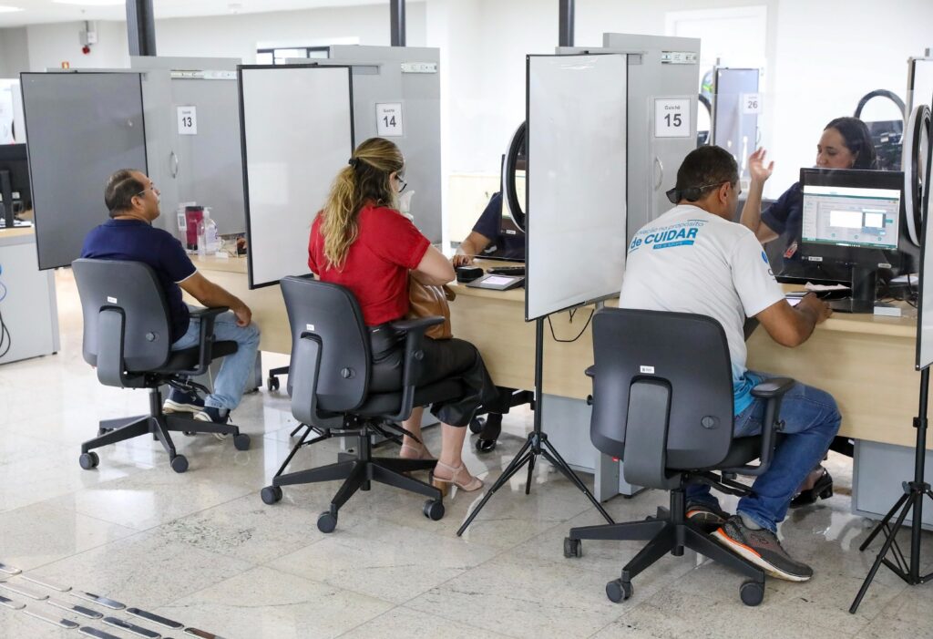TRE-DF realiza mutirão neste sábado (7) para regularizar título de eleitor